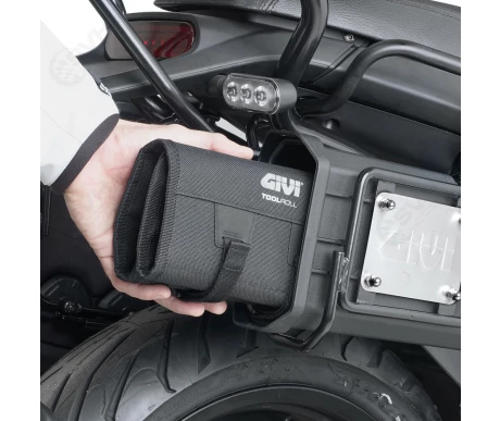 321 T515 Givi T515 Roll top tyokalulaukku 3 kuva