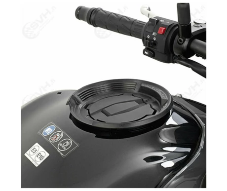 322 BF34 Givi Tanklock kiinnike BF34 Benelli Leoncino 500 vain XS319 ja EA123 0 kuva