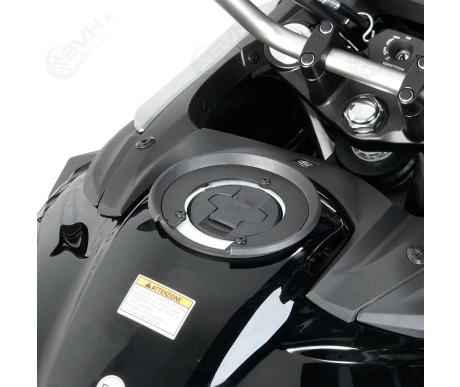 322 BF01 SUZUKI 0 kuva