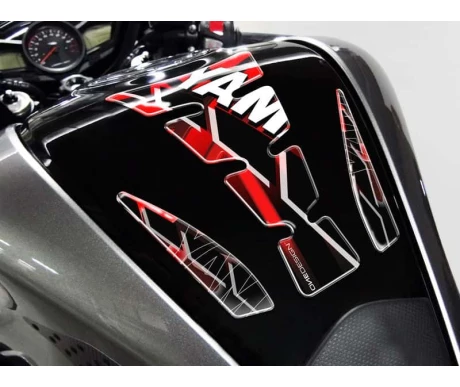 Puig Tank Pad Wings Yamaha C/Red-Black kuva