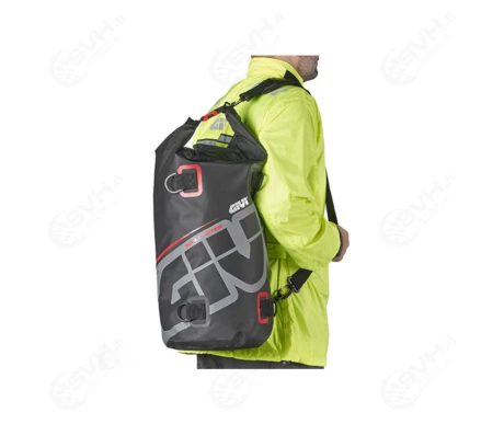 321 EA114GR Givi vedenpitava laukku1 kuva