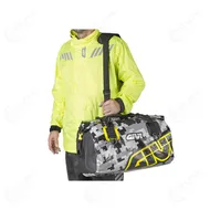 321 EA115CM Givi vedenpitava laukku2