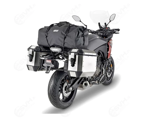 321 EA126 Givi moottoripyoran laukku1 kuva