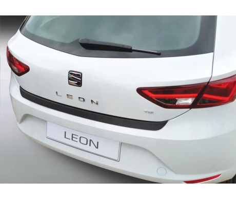 Takapuskurin kolhusuoja Seat Leon 5d SE/FR 3/2013- kuva