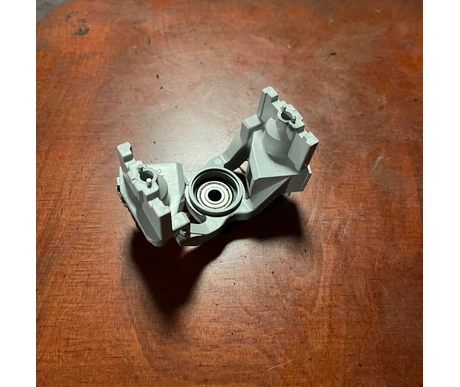 Hiili ja pidike sähkösahaan, Partner P1200, P1500 kuva