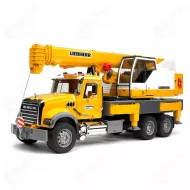 Bruder 02818 mack granite nosturiauto