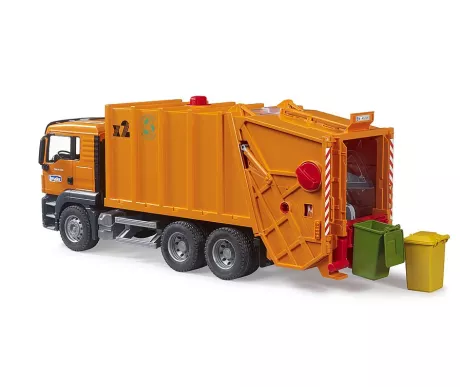 Bruder 03760 MAN TGS roska auto ja kaksi roska astiaa1 kuva