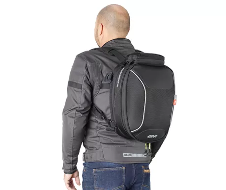 EA147 indossato kuva