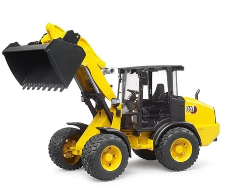 Bruder 02485 CAT Pyorakuormaaja3 kuva