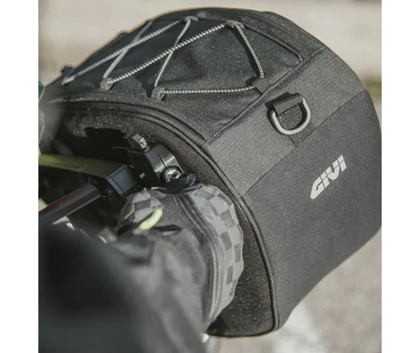 Givi pehmea sivulaukku Stealth kiinnitysjarjestelmalla 18Lt vasen EASY12L 2 kuva