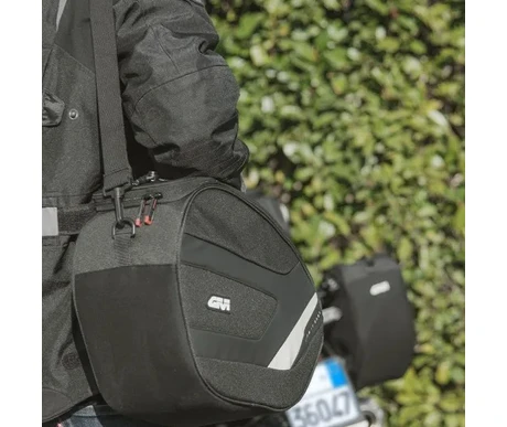 Givi pehmea sivulaukku Stealth kiinnitysjarjestelmalla 18Lt vasen EASY12L 3 kuva