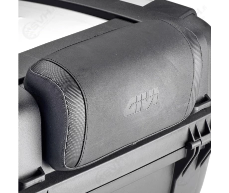 321 E133S Givi Selkanoja TRK52 mustaa nahkaa Givin logolla 1 kuva