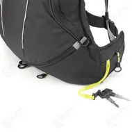 321 EA104B Givi EA104B reppu kyparakuljetushupulla 22lt 3