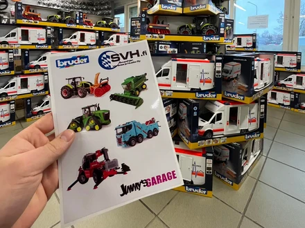 574576630 1418798883580425 5730722949606647478 n