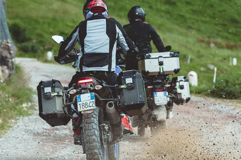 GIVI moottoripyoran sivulaukut