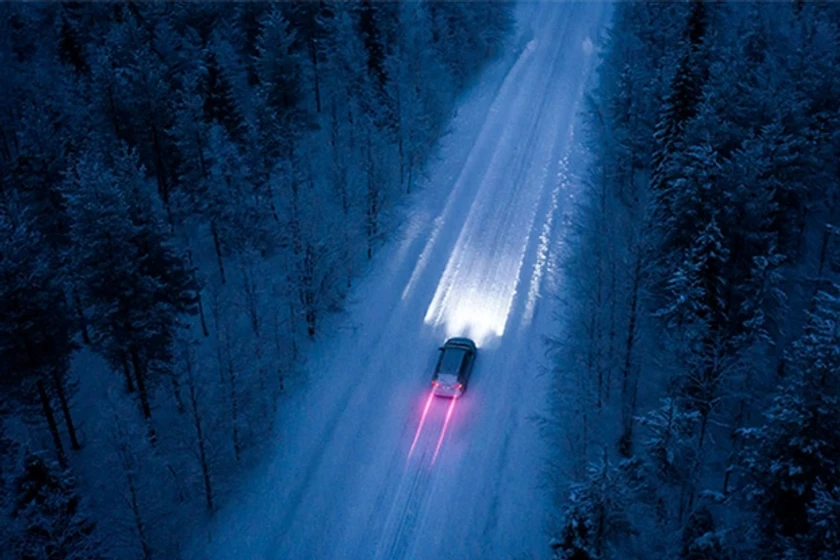Talvi auton valot vaaka