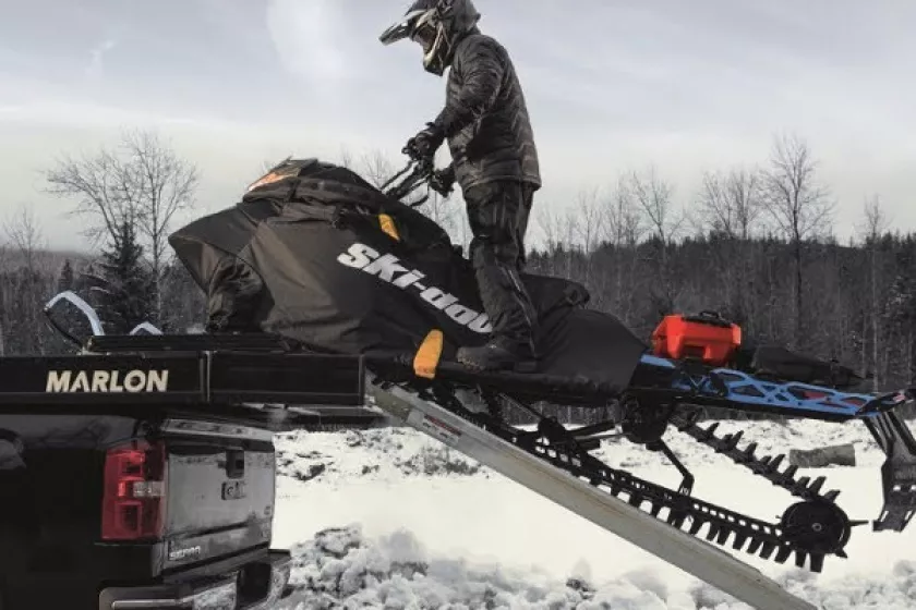 kelkkapeite kelkkasuoja