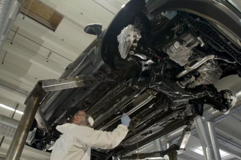 rust prevention anti corrosion protection chassis underseal car rustproofing underbody coating rust prevention coatings treatments dinitrol centre uk land rover car bus